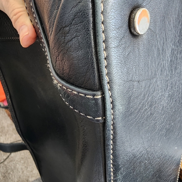 Levenger Black Pebble Leather Briefcase Computer Bag with Shoulder Straps - Picture 8 of 13